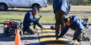 SEGURIDAD VIAL REALIZO EL REEMPLAZO DE REDUCTORES DE VELOCIDAD EN EL ACCESO JUAN DOMINGO PERÓN
