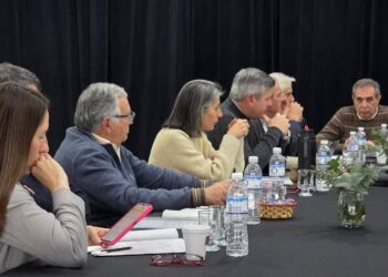 SE MULTIPLICAN LOS RECLAMOS POR LA SUSPENSION DE LA OBRA DE LA MALOGRADA AUTOVIA 5