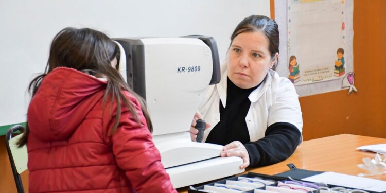 CON LA PARTICIPACIÓN DEL MUNICIPIO, EL PROGRAMA VER PARA APRENDER PASÓ POR LA ESCUELA N° 1