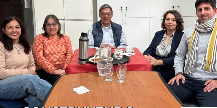 BARRIO NUEVO HORIZONTE: CUANDO LAS INSTITUCIONES SE ENCUENTRAN, NACEN NUEVAS OPORTUNIDADES. 1 BARRIO NUEVO HORIZONTE: CUANDO LAS INSTITUCIONES SE ENCUENTRAN, NACEN NUEVAS OPORTUNIDADES.