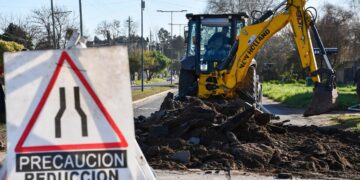 COMENZARON LOS TRABAJOS PARA REPAVIMENTAR COMBATE DE SAN LORENZO