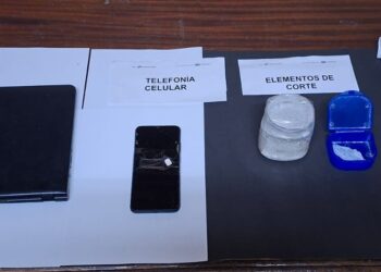 LUEGO DE UN ALLANAMIENTO EN O´BRIEN, SE DETUVO UN CONCEJAL ACUSADO DE COMERCIALIZAR DROGA 6 LUEGO DE UN ALLANAMIENTO EN O´BRIEN, SE DETUVO UN CONCEJAL ACUSADO DE COMERCIALIZAR DROGA