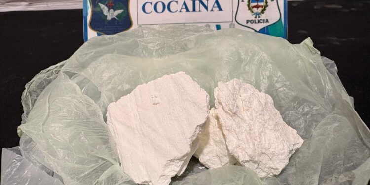 BRAGADO: DOS ALLANAMIENTOS CON SECUESTRO DE COCAÍNA 1 BRAGADO: DOS ALLANAMIENTOS CON SECUESTRO DE COCAÍNA