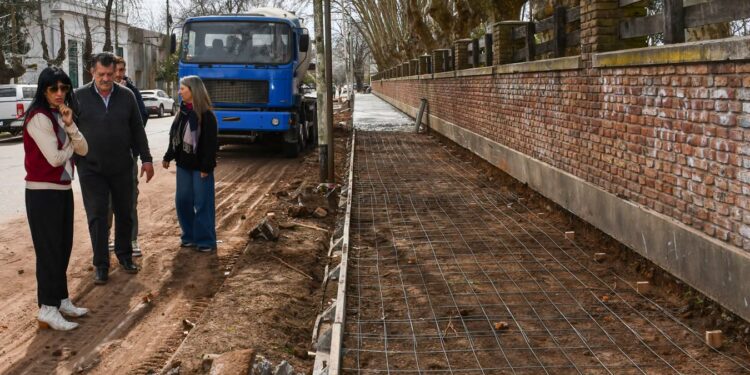 UNA OBRA POSTERGADA POR MUCHO TIEMPO, AHORA ESTA EN MARCHA: LAS NUEVAS VEREDAS DE LA ESCUELA NORMAL