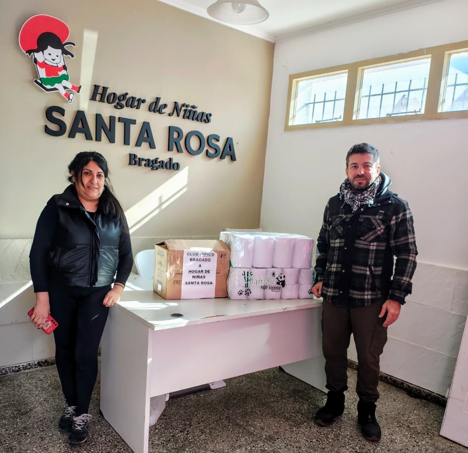 EL CLUB HIPICO REALIZO DONACIONES A DOS ENTIDADES DE LA COMUNIDAD 4 hipico donacion hogar ninas