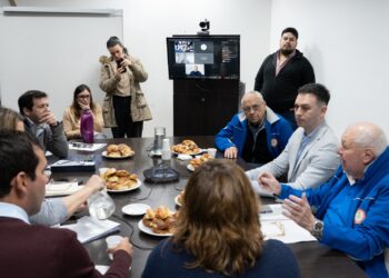 REUNIÓN EN DIPUTADOS PARA MODIFICAR LA LEY DE FINANCIAMIENTO DE LOS BOMBEROS VOLUNTARIOS 7 REUNIÓN EN DIPUTADOS PARA MODIFICAR LA LEY DE FINANCIAMIENTO DE LOS BOMBEROS VOLUNTARIOS