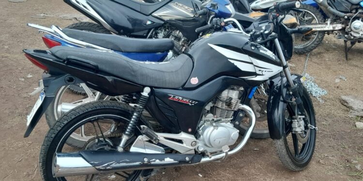 CONTINÚAN LOS OPERATIVOS DE SEGURIDAD CON LA RETENCION DE MOTOS