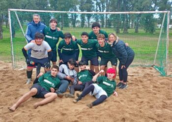 JUEGOS BONARENSES: EL FUTBOL PLAYA SUB 18 PASO AL INTERREGIONAL AL IGUAL QUE UNA DOCENA DE NADADORES