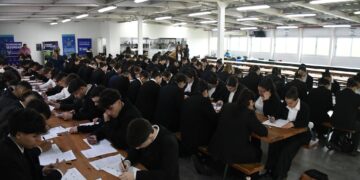 MÁS DE 700 POSTULANTES RINDIERON EL EXAMEN PARA INGRESAR A LA ESCUELA DE POLICÍA DE CHIVILCOY