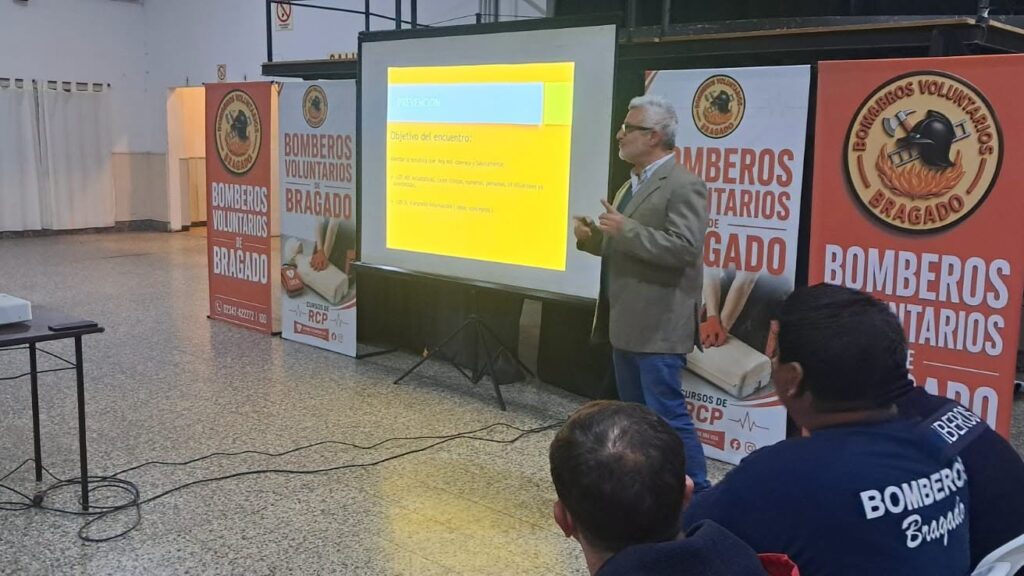 bomberos charla suicidio1