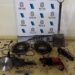 UN MENOR APREHENDIDO POR EL ROBO DE HERRAMIENTAS. EN SU CASA HABIA UN CUADRO DE MOTO Y UN MOTOR CON NUMERACION SUPRIMIDA