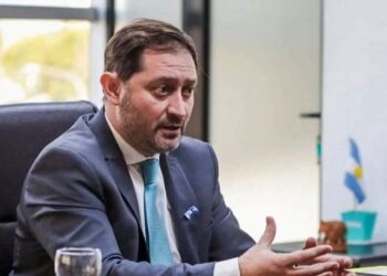 POR FALLAS EN PROGRAMAS NACIONALES Y PROVINCIALES, LINCOLN INVIRTIÓ MÁS DE $750 MILLONES EN MEDICAMENTOS PARA SUS VECINOS