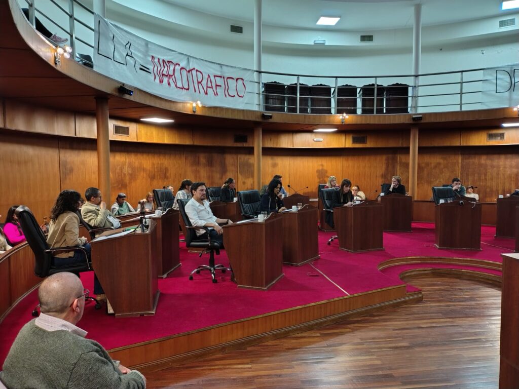 sesion por diaz carteles