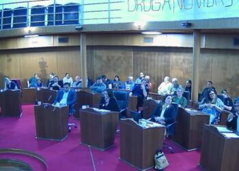 EL OFICIALISMO DE BRAGADO RECIBIO RESPALDO INSTITUCIONAL: EL APARTAMIENTO DEL CONCEJAL DIAZ FUE AVALADO POR LA ASESORIA DE GOBIERNO DE LA PROVINCIA.