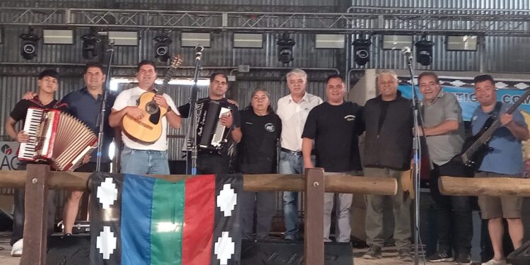 FIESTA CRIOLLA CON EL CIERRE DE “KINO” EN OLASCOAGA