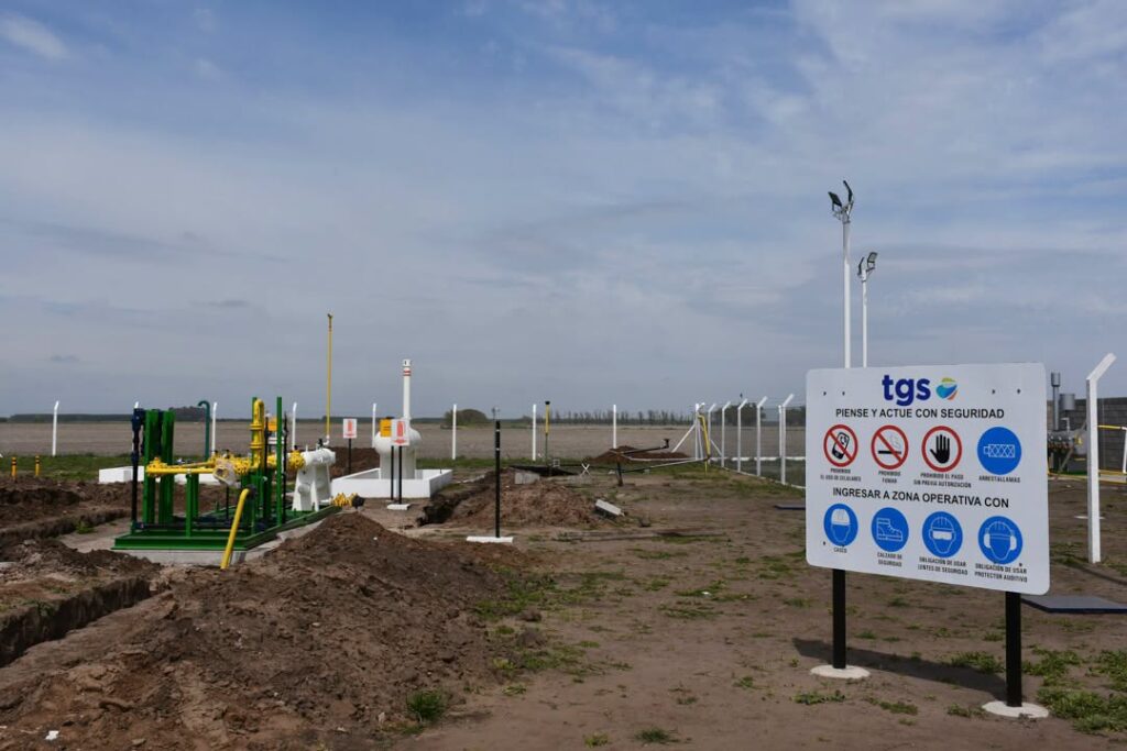 GAS PARA MECHITA: OTRO PASO MÁS EN UNA OBRA MUY ESPERADA 5 gas para mechita2