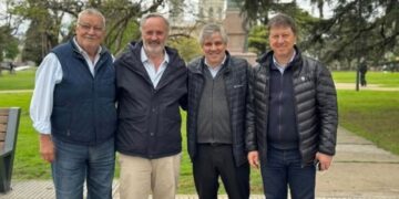 VICENTE GATICA SE REUNIO CON INTENDENTES VECINALISTAS Y EL EX MINISTRO JOAQUÍN DE LA TORRE